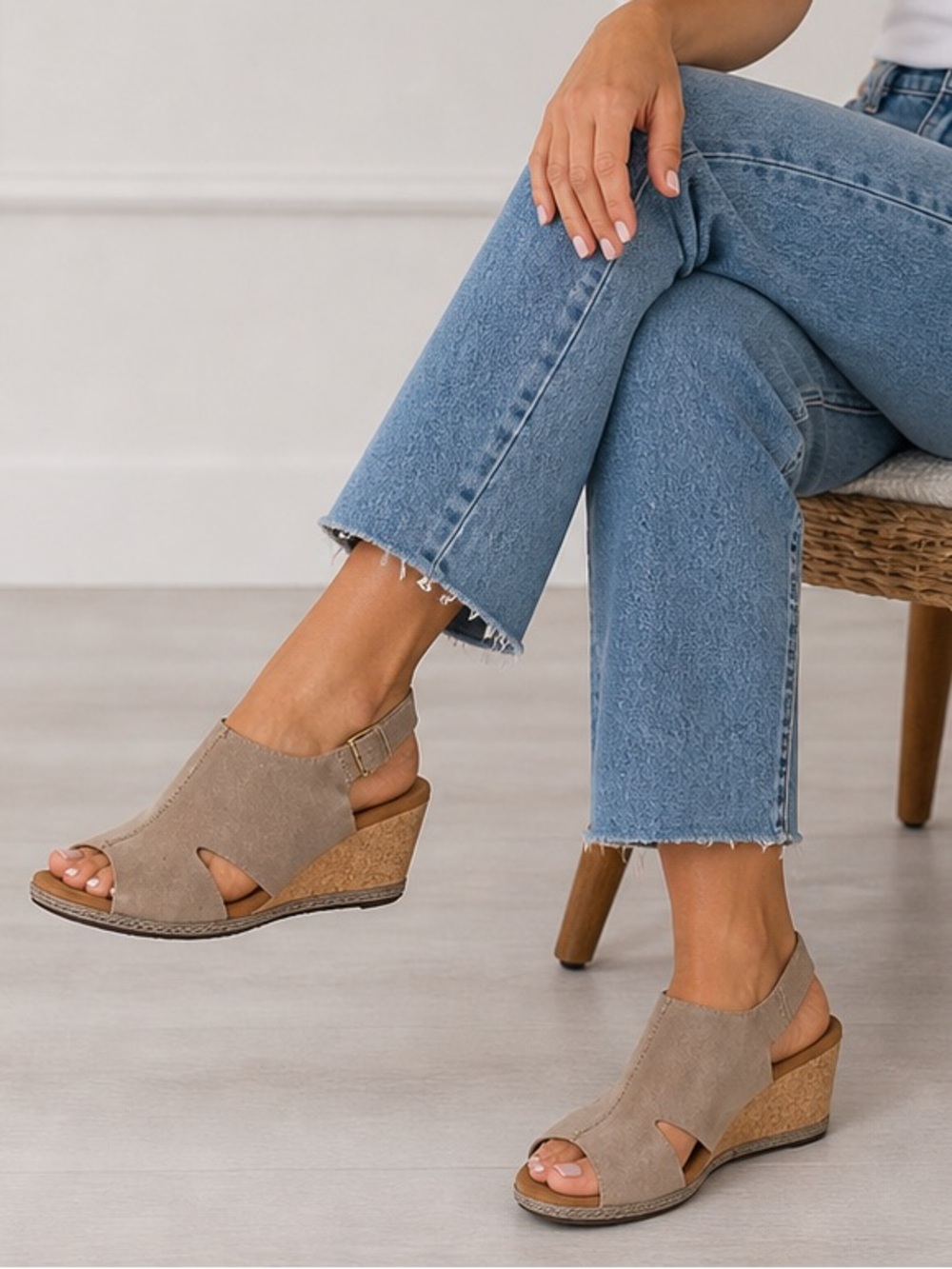 ✨ CLARKS Comfort Wedge Sandals | Effortless Everyday Style ✨